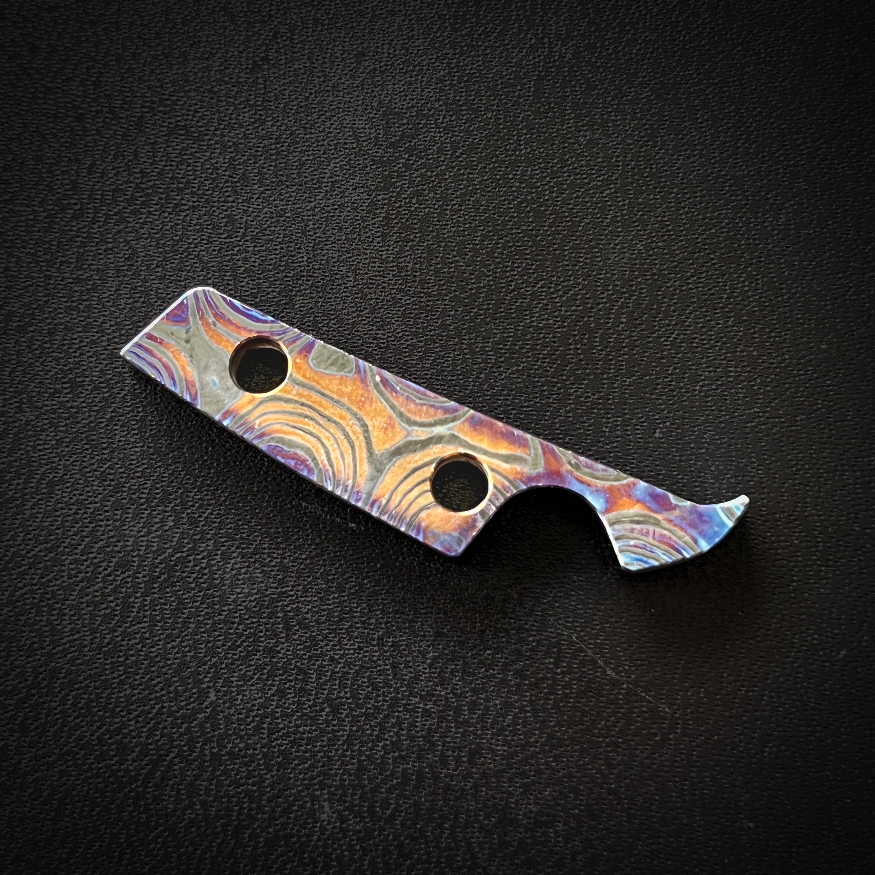 Zircuti Backspacer - Buzz